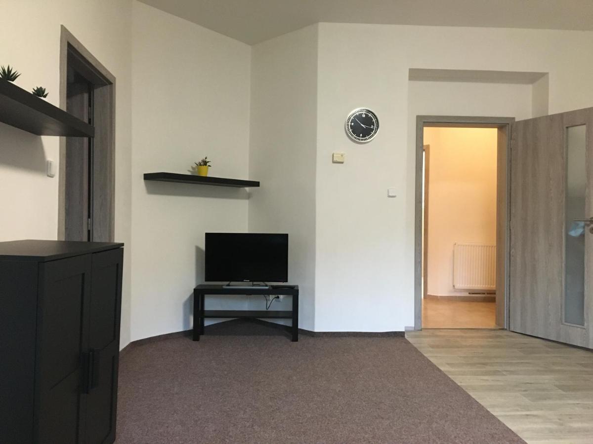 Apartmany U Muzea Дечин Екстер'єр фото