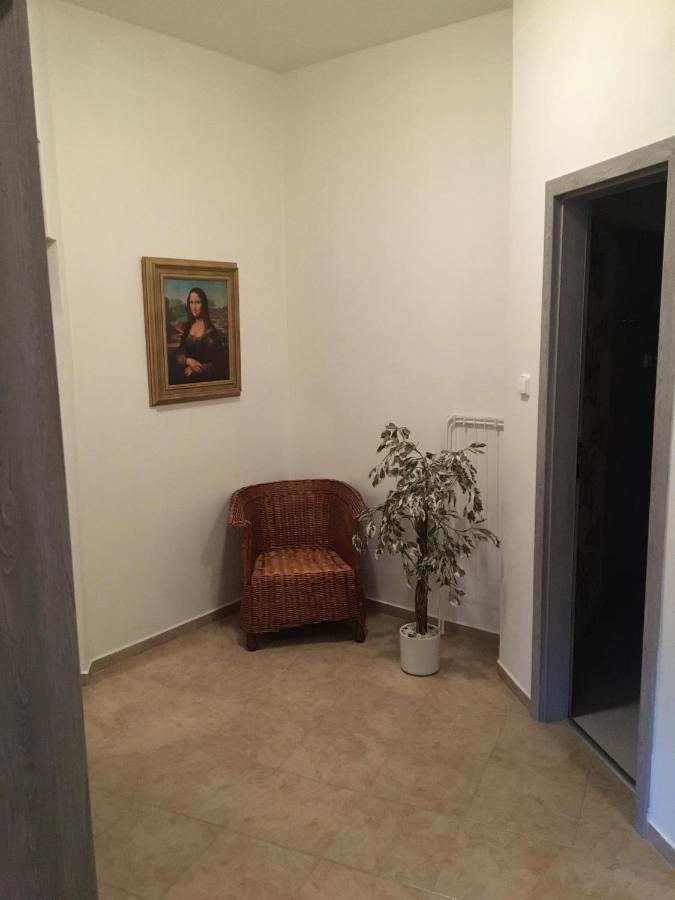 Apartmany U Muzea Дечин Екстер'єр фото